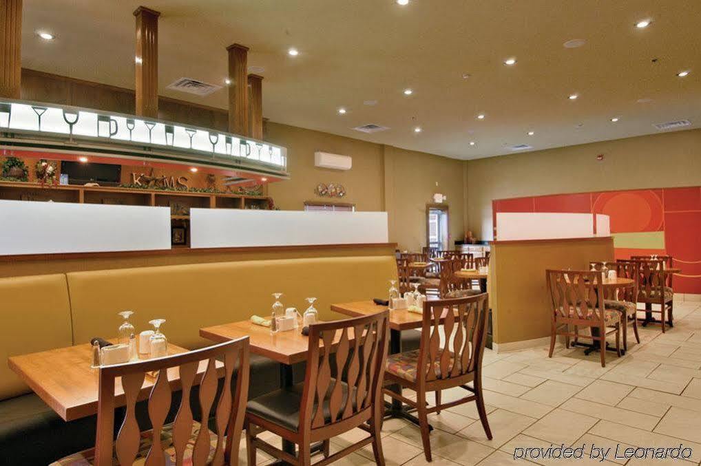 Holiday Inn Hotels Batesville By Ihg Ngoại thất bức ảnh